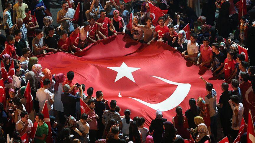 15 Temmuz mesajları 2025: En güzel, anlamlı, duygusal ve kurumsal 15 Temmuz mesajı ve sözleri 9
